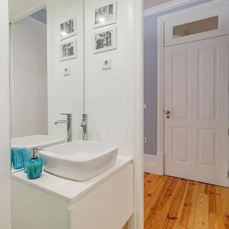 Life By Lovelystay Porto