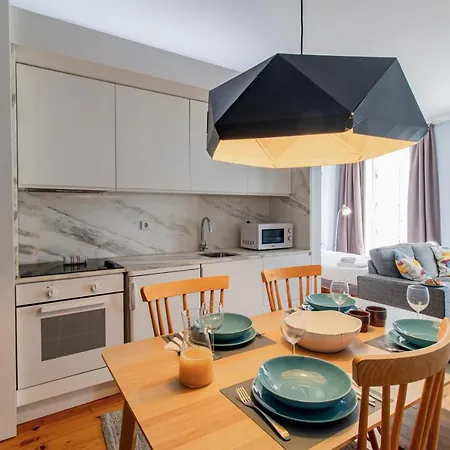 Life By Lovelystay Apartamento